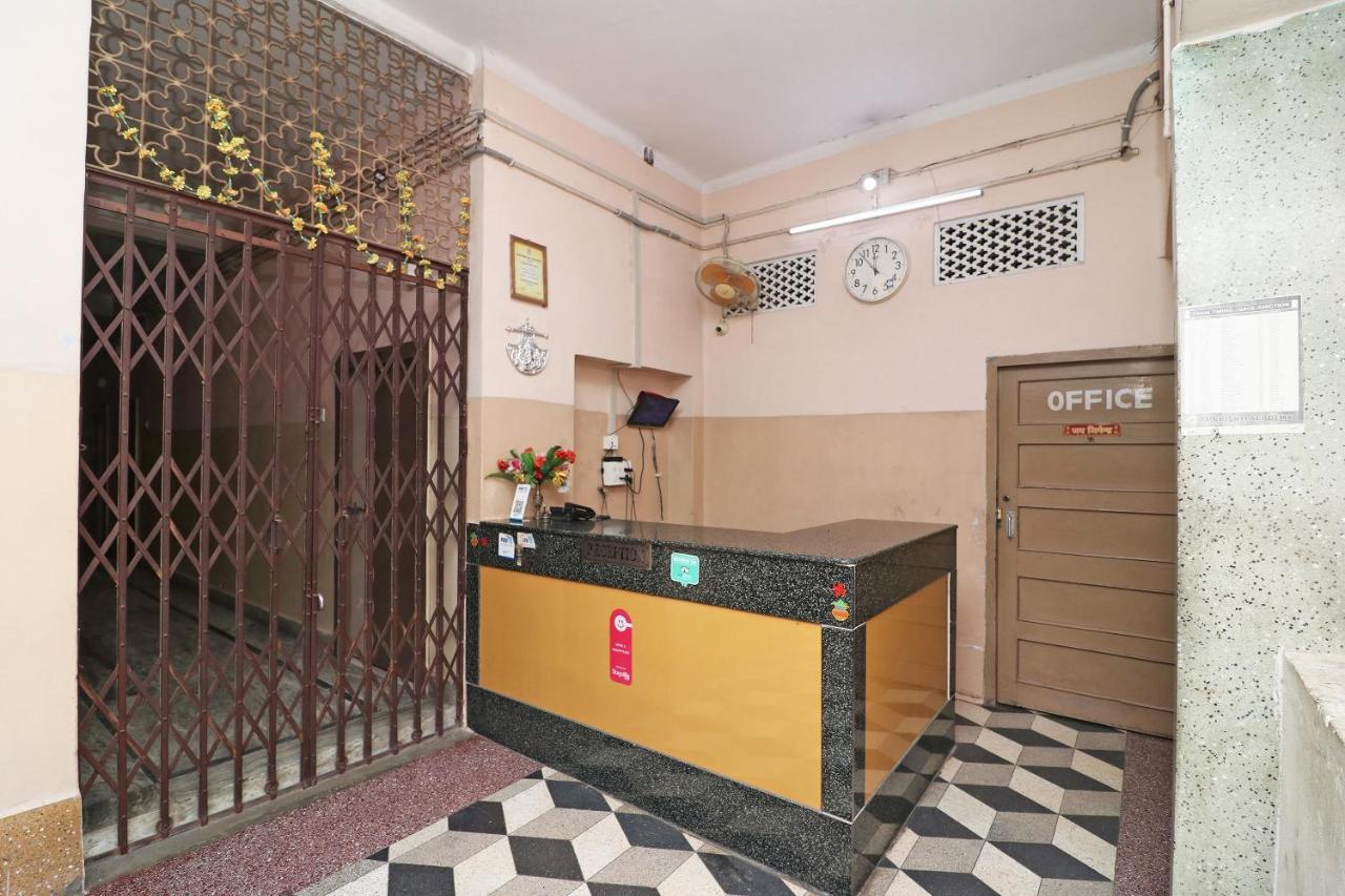 Spot On 39527 Hotel Saraogi Spot Gaya Exterior photo