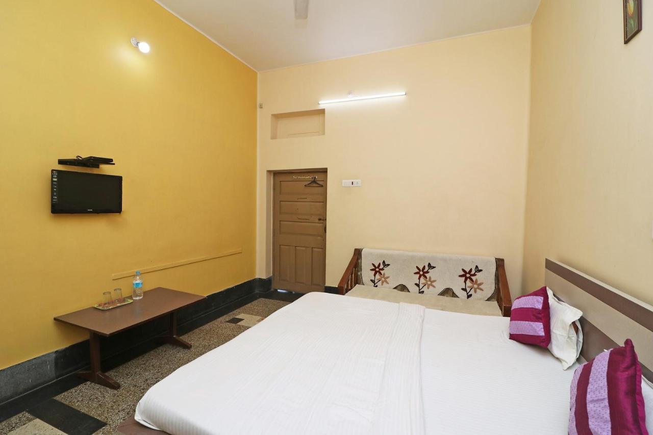 Spot On 39527 Hotel Saraogi Spot Gaya Exterior photo